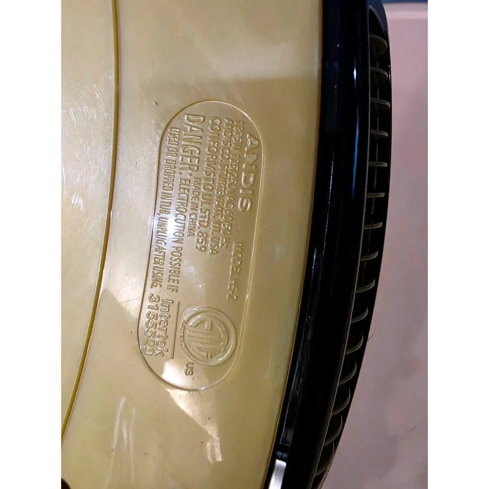 Andis Ionic Ceramic Hair Dryer Dual Voltage Gold with Brush Attachment - Picture 9 of 9